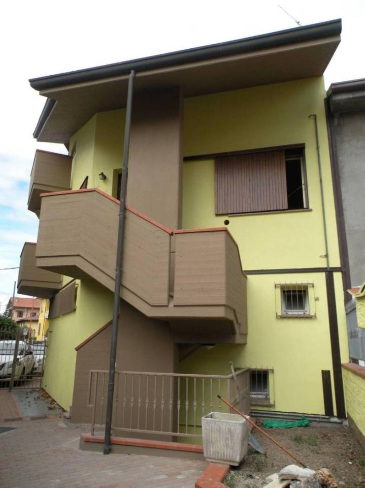casa indipendente in affitto a Cesena