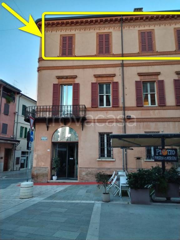 appartamento in affitto a Cesena in zona Centro Storico