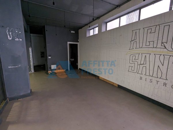 negozio in affitto a Cesena in zona Centro Storico