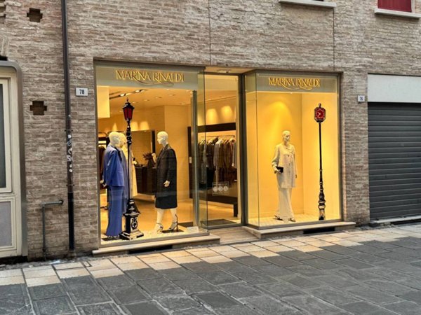 negozio in affitto a Cesena in zona Centro Storico