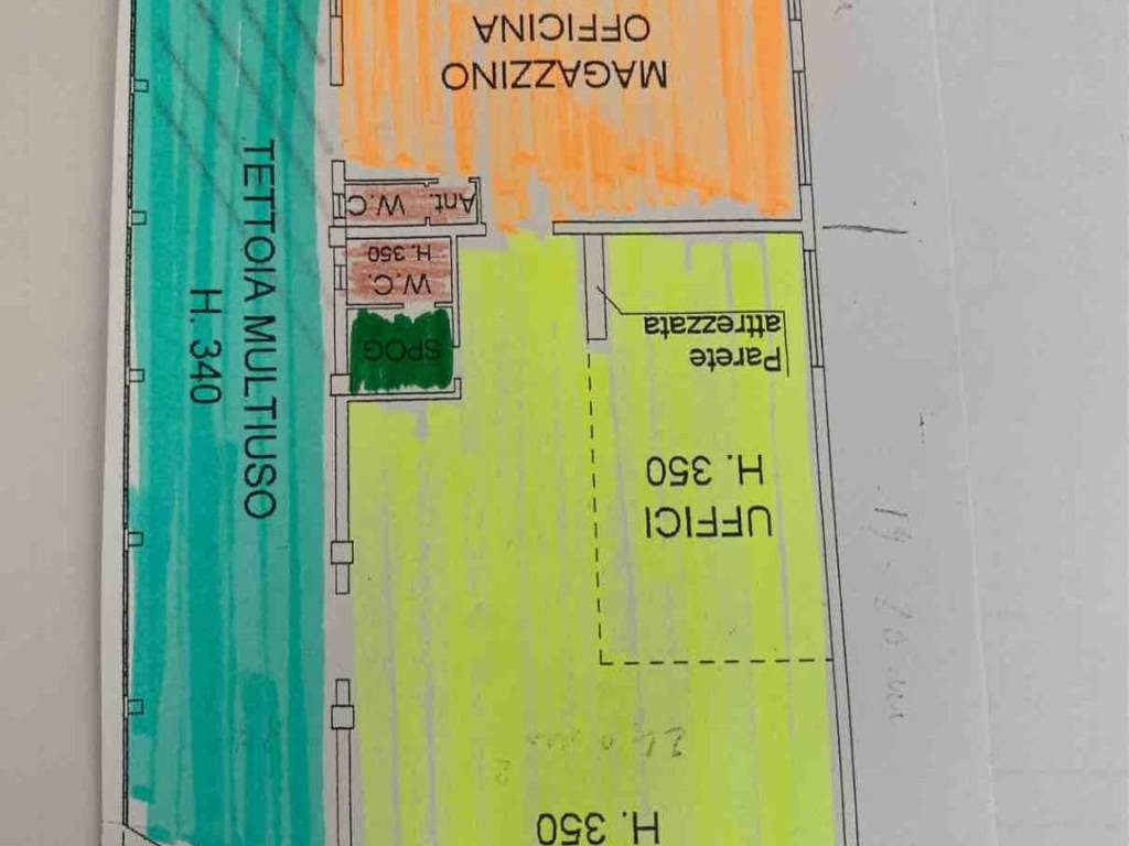 locale commerciale in affitto a Cesena in zona Centro Storico