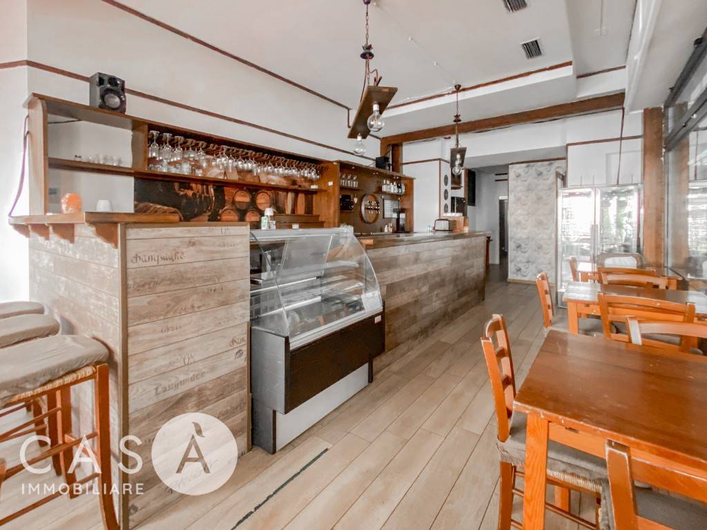 negozio in affitto a Cesena in zona Centro Storico