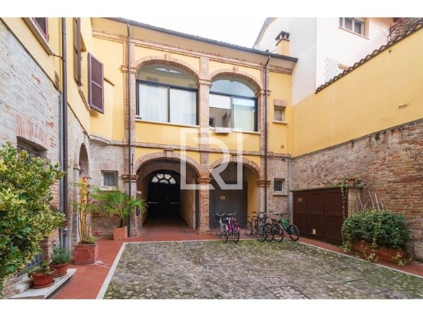 appartamento in affitto a Cesena in zona Centro Storico