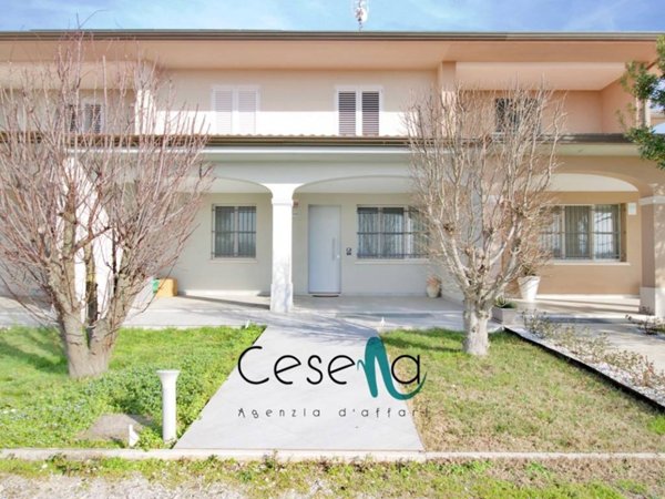 casa indipendente in affitto a Cesena