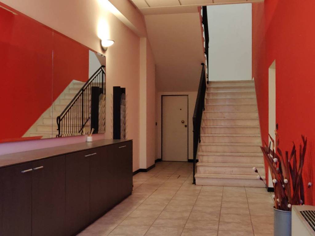 ufficio in affitto a Cesena in zona Pievesestina