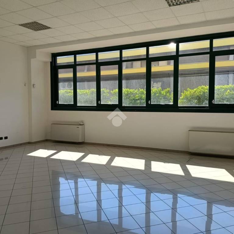 ufficio in affitto a Cesena in zona Vigne