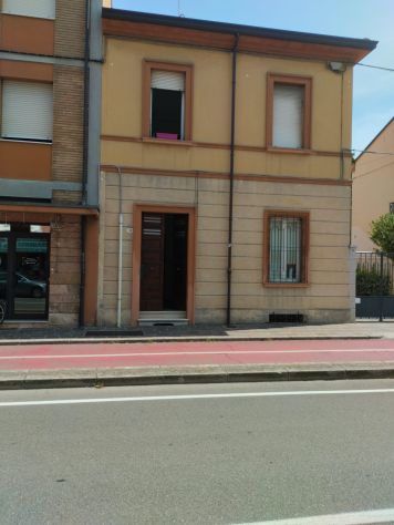 casa indipendente in affitto a Cesena