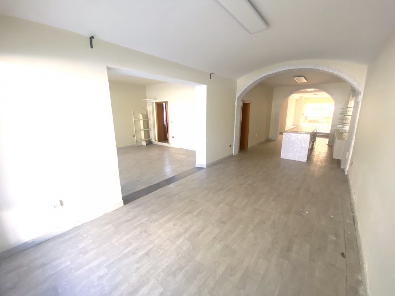 negozio in affitto a Cesena