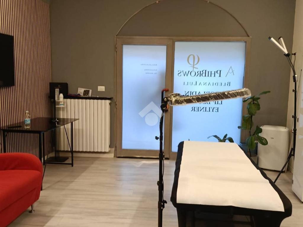 negozio in affitto a Cesena in zona Centro Storico