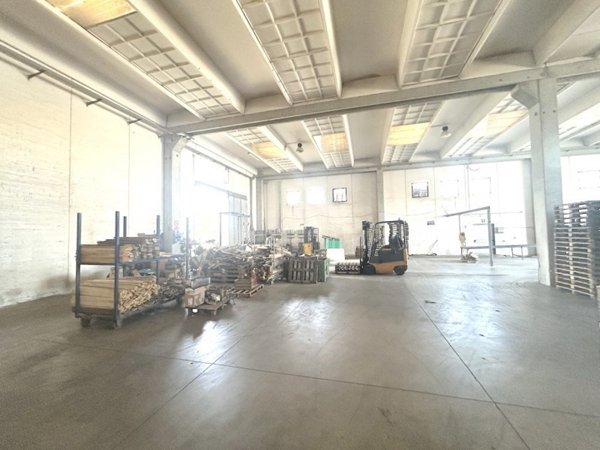 locale commerciale in affitto a Cesena in zona Centro Storico