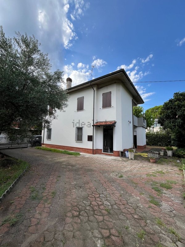 appartamento in affitto a Cesena