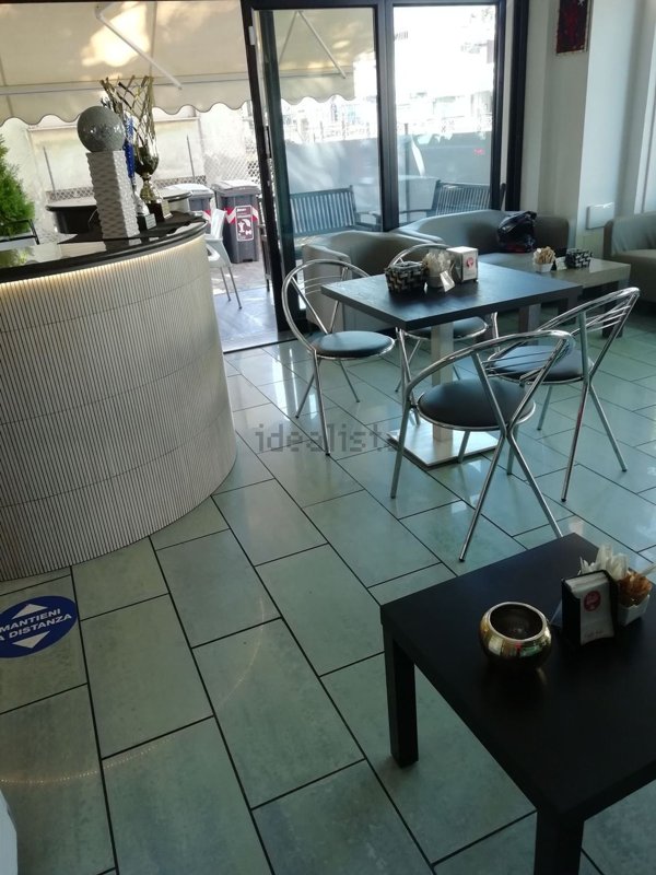 negozio in affitto a Cesena