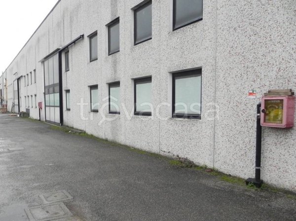 locale commerciale in affitto a Cesena in zona San Rocco