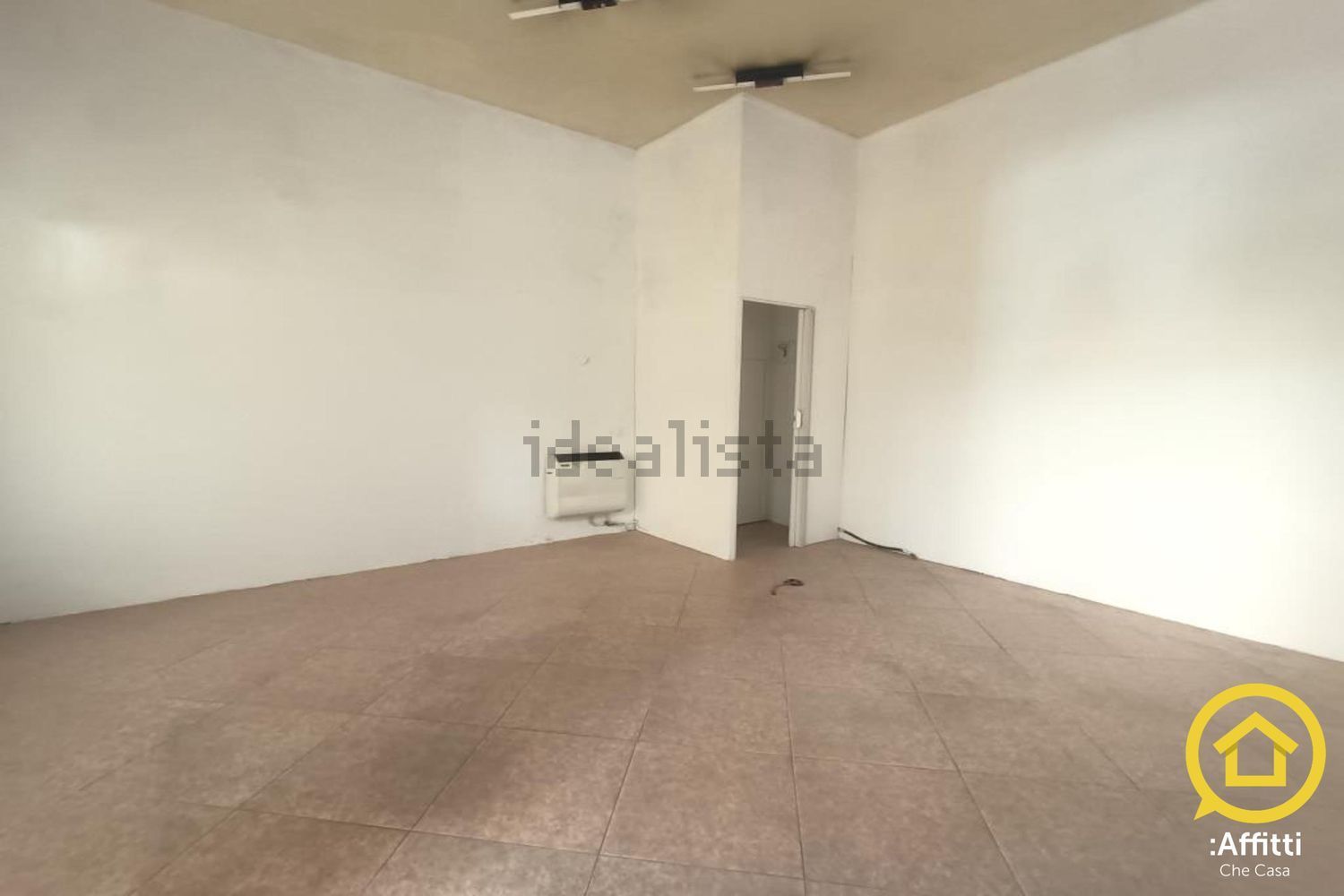 locale commerciale in affitto a Cesena in zona Centro Storico