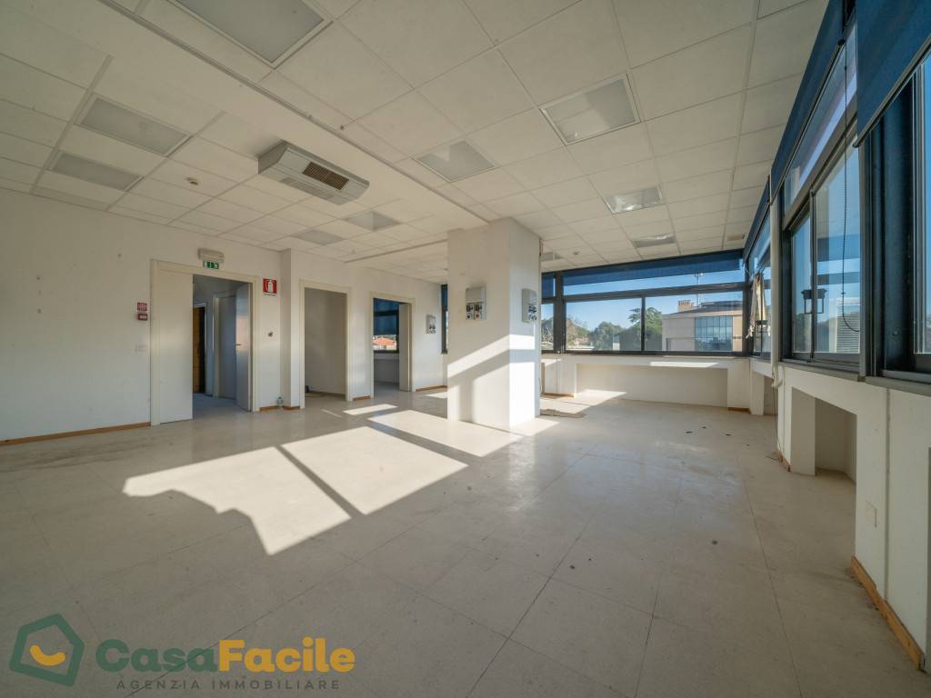ufficio in affitto a Cesena in zona Barriera