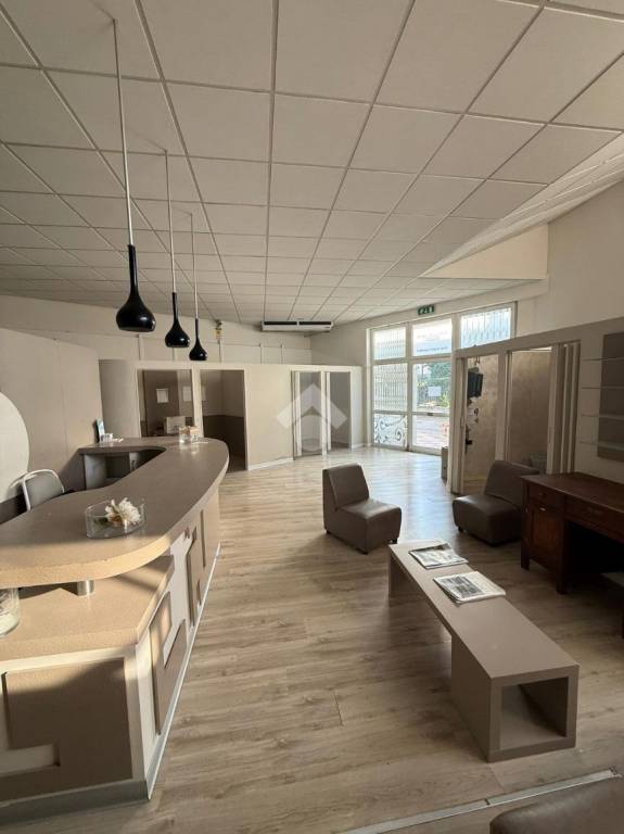 negozio in affitto a Cesena in zona Centro Storico