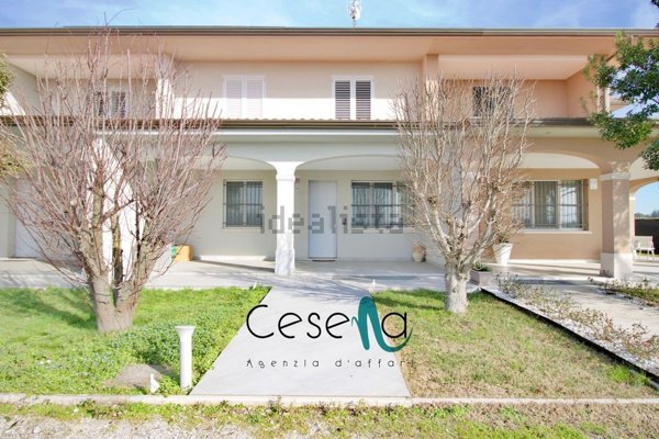 casa indipendente in affitto a Cesena