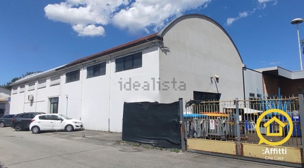 capannone in affitto a Cesena