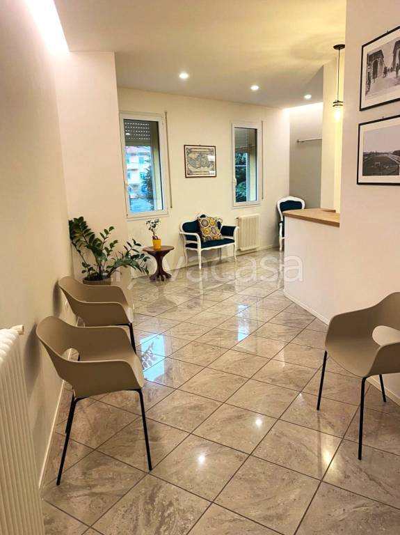 ufficio in affitto a Cesena in zona Fiorenzuola