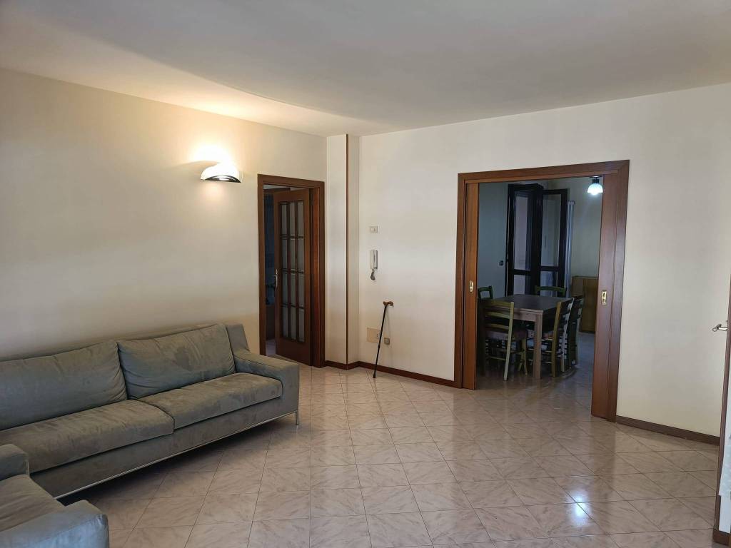 appartamento in affitto a Cesena in zona Oltresavio