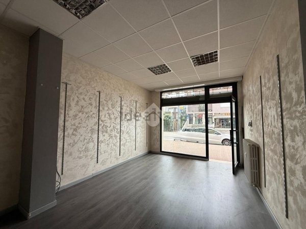 negozio in affitto a Cesena