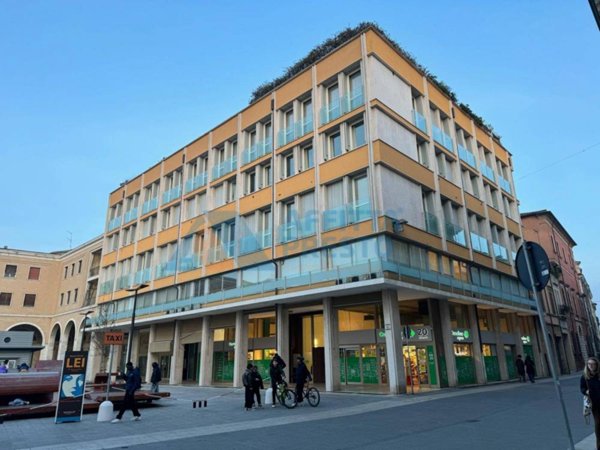 appartamento in affitto a Cesena in zona Centro Storico