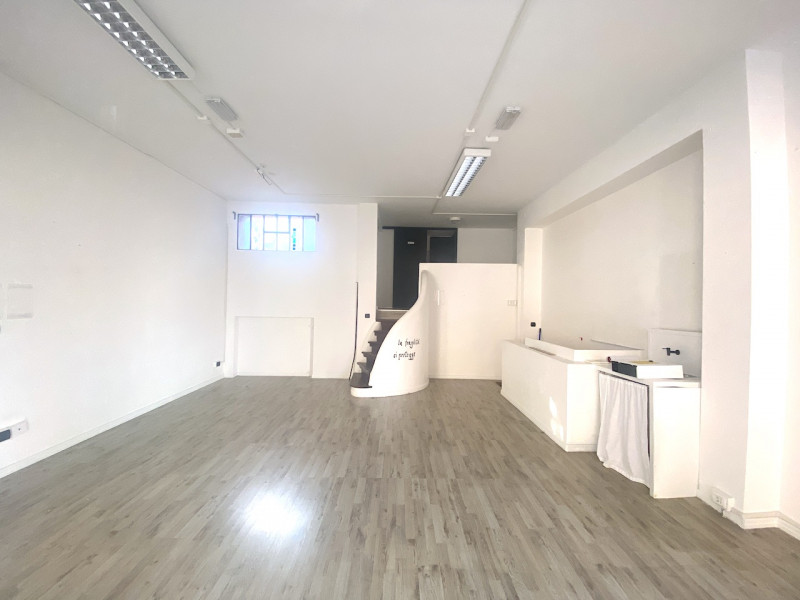 negozio in affitto a Cesena in zona Centro Storico