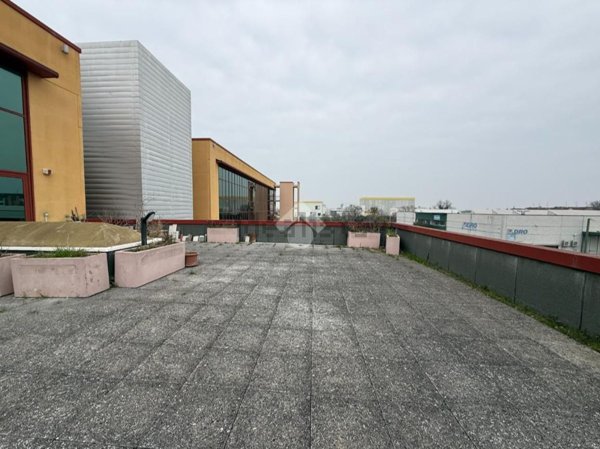 ufficio in affitto a Cesena in zona Pievesestina