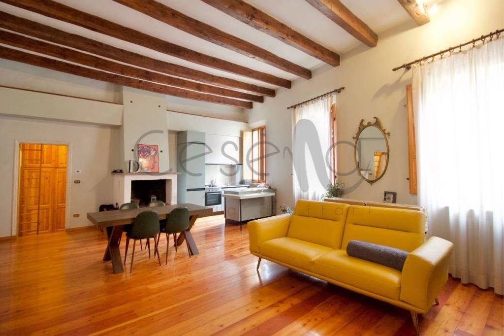 appartamento in affitto a Cesena in zona Centro Storico