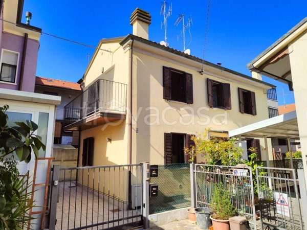 casa semindipendente in affitto a Cesena in zona San Rocco