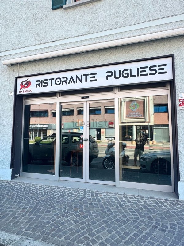 negozio in affitto a Cesena in zona Centro Storico