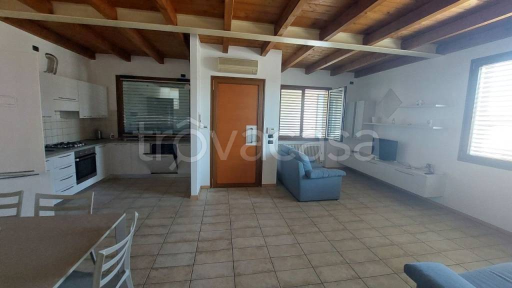 appartamento in affitto a Cesena in zona Vigne