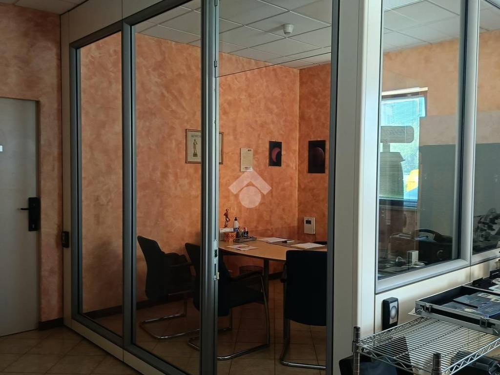 ufficio in affitto a Cesena in zona Vigne