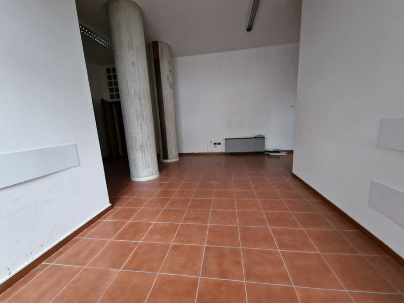 ufficio in affitto a Cesena in zona Barriera