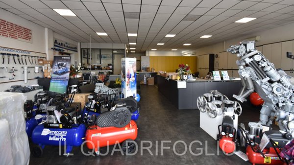 locale commerciale in affitto a Cesena in zona Centro Storico