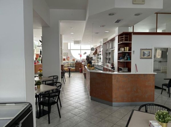 ufficio in affitto a Cesena in zona Barriera