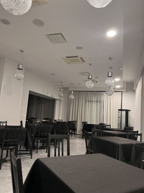negozio in affitto a Cesenatico