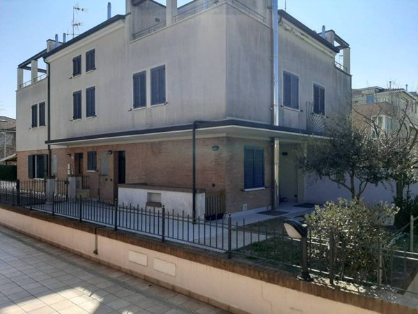 casa indipendente in affitto a Cesenatico