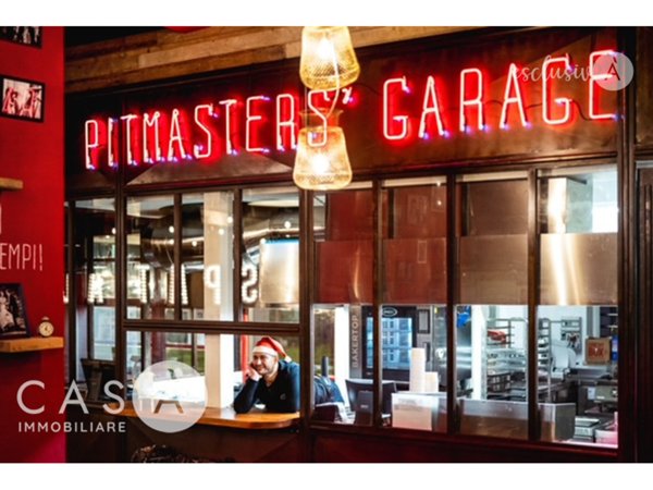 negozio in affitto a Cesenatico in zona Sala