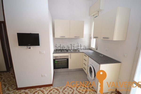 appartamento in affitto a Cesenatico in zona Valverde