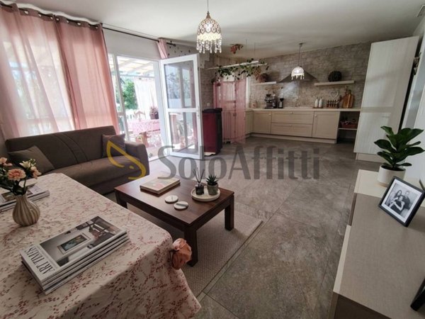 appartamento in affitto a Cesenatico in zona Villamarina