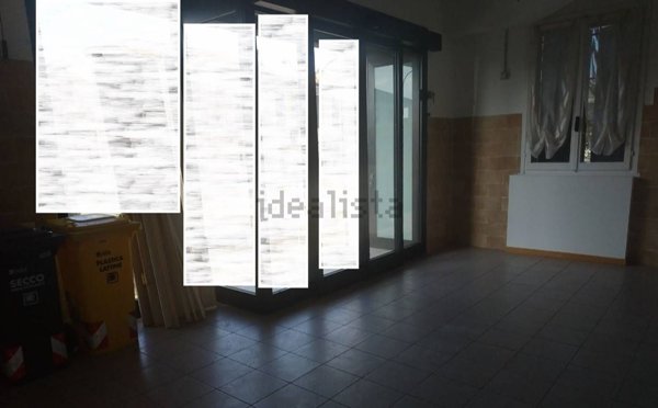 negozio in affitto a Forlì in zona Villafranca di Forlì