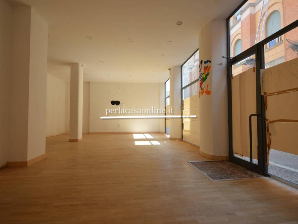 trivano in affitto a Forlì in zona Centro Storico