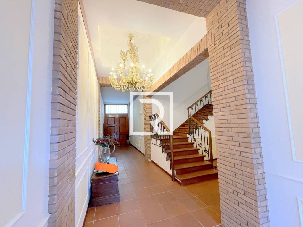 intera palazzina in affitto a Forlì in zona Centro Storico