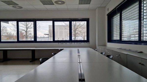 ufficio in affitto a Forlì