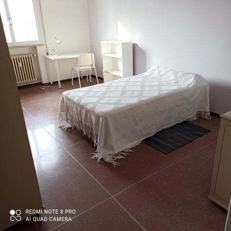 camera singola in affitto a Forlì in zona Centro Storico
