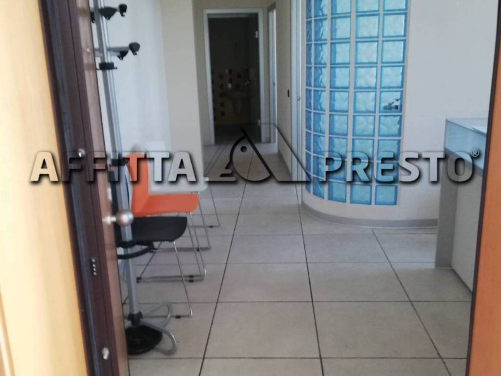 negozio in affitto a Forlì in zona Musicisti / Grandi Italiani