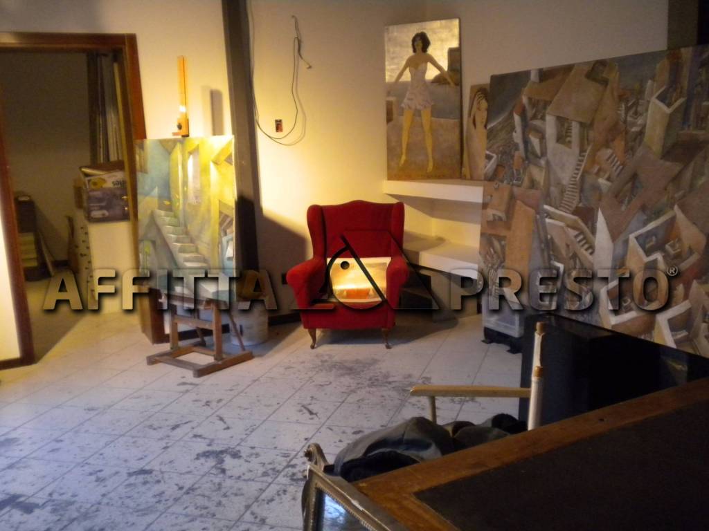 negozio in affitto a Forlì in zona Centro Storico