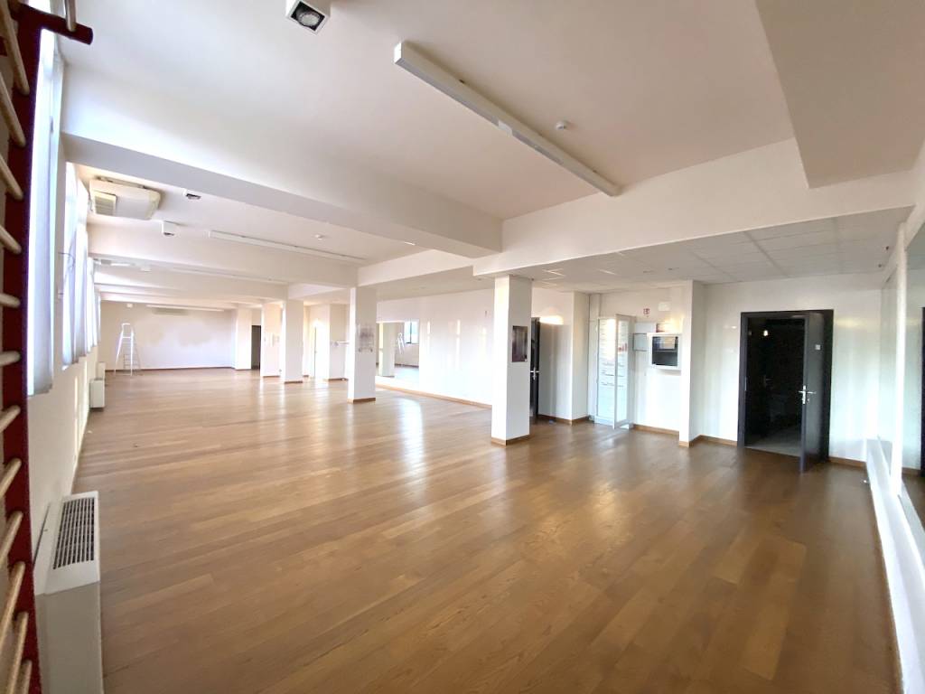 ufficio in affitto a Forlì in zona Selva