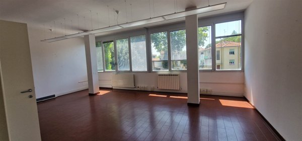 ufficio in affitto a Forlì in zona San Benedetto